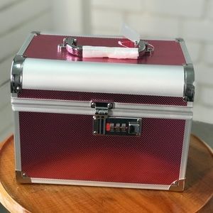 Make Up Box Or Jewelery Box